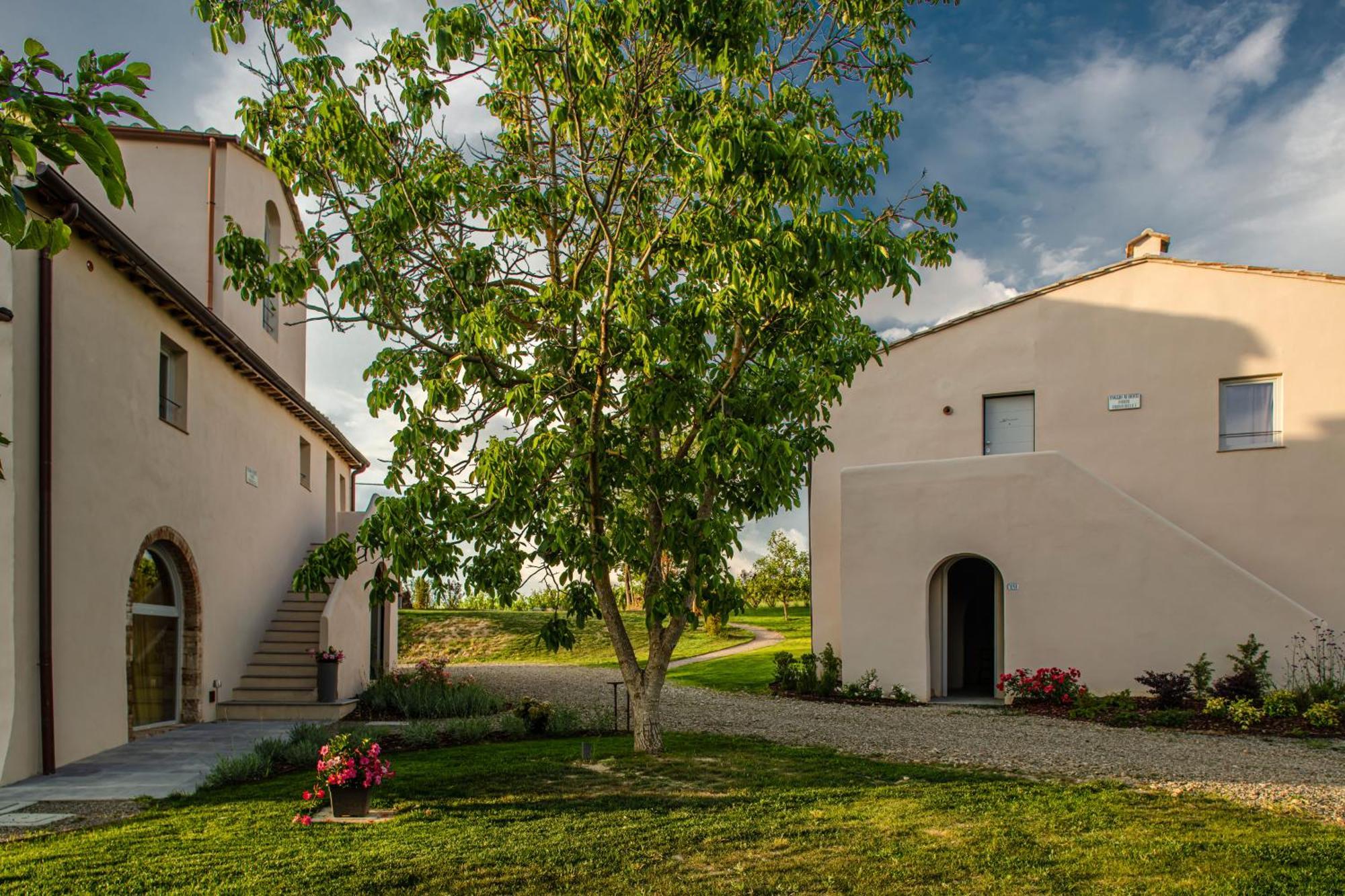 Relais Borgo Elissa Bed and Breakfast Certaldo Εξωτερικό φωτογραφία